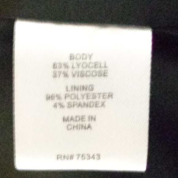 Beautiful silky embroidered bomber jacket - Picture 6 of 8